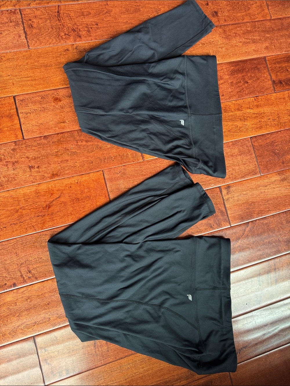 Fabletics black leggings with waist pocket M 2 pair